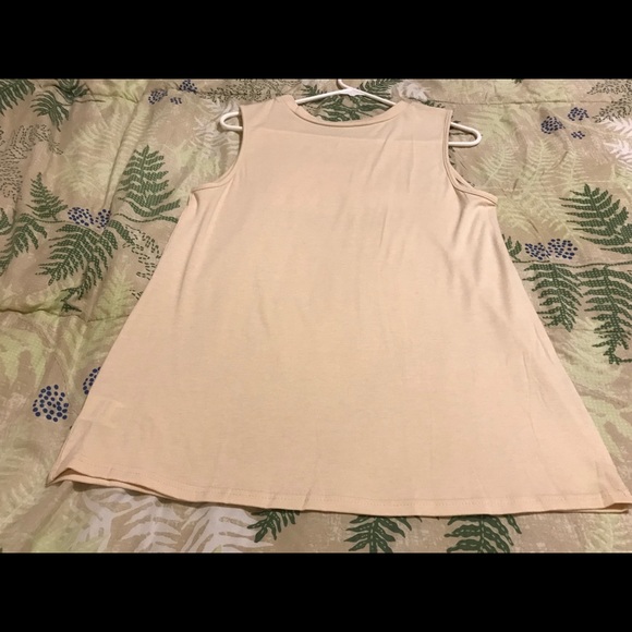 Good Vibes Sleeveless Top - Picture 3 of 3